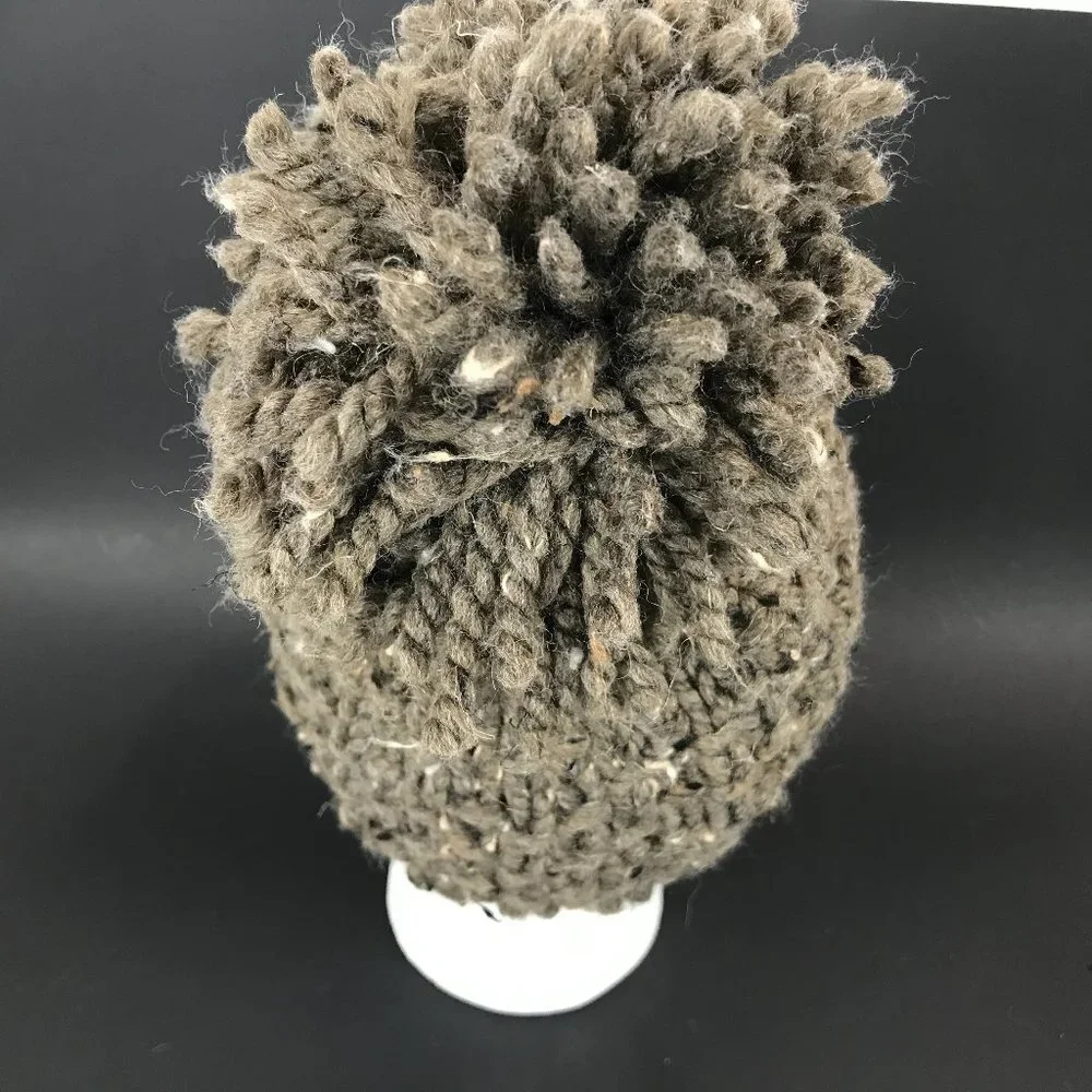 Hand knit/crochet wool blend pom pom beanie hat gray/green